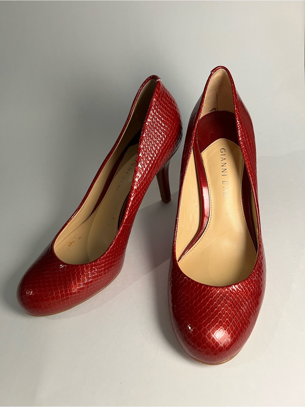 Gianni Bini Shiny Red High Heel Pumps Size 8.5